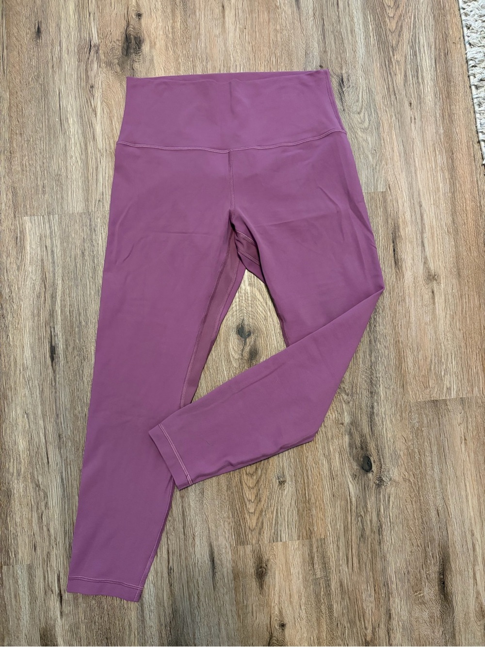 Women’s lululemon athletica High-Waist Mauve Cropped 25” Align Leggings